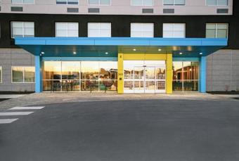 Hotel Tru By Hilton Portland Airport Area Me