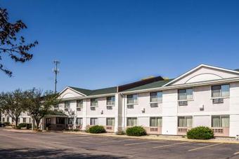 Hotel Quality Inn & Suites South