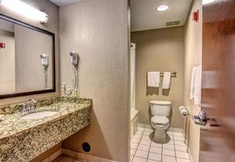 Hotel Holiday Inn Express & Suites Wallace-hwy 41