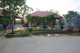 Lodge Ven Song Riverside Hotel