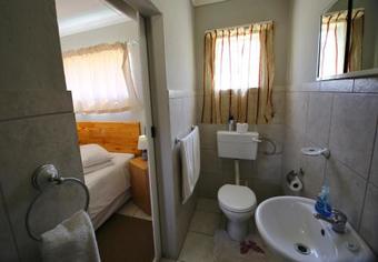 Hostal Sherborne Guesthouse