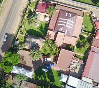 Hostal Oppiplot Guest House