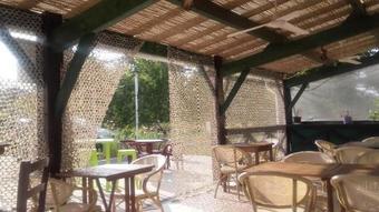 Bed & Breakfast Auberge La Marchadaine