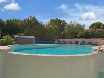 Cozy Villa In Montbrun-des-corbieres With Private Pool