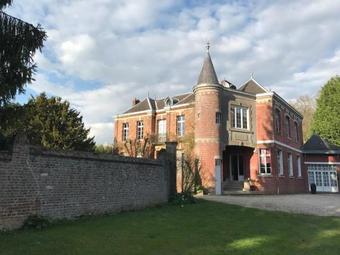 Bed & Breakfast Domaine De Senercy