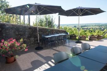 Apartamento 5 H�z Borbirtok