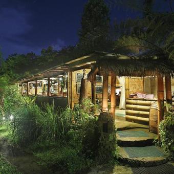 Sang Giri - Mountain Glamping Camp
