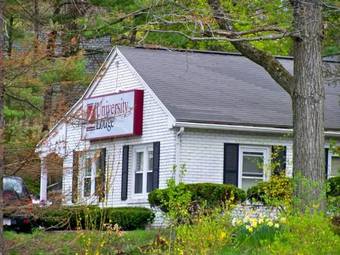 Motel University Lodge