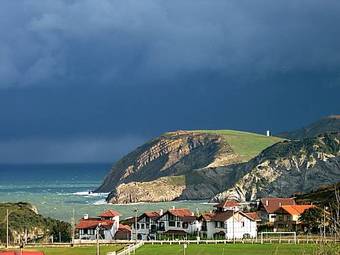 Hostal Casa Rural Zearreta Barri