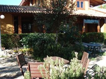 Hotel El Rac� De La Pintora