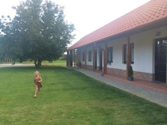 Hostal Di�fa Vend�gh�z