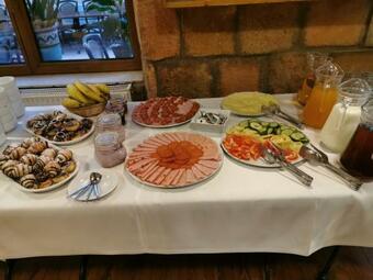 Bed & Breakfast Publo �tterem �s Panzi�