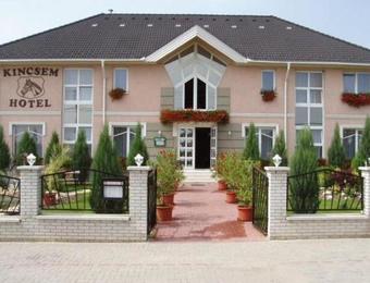 Kincsem Wellness Hotel