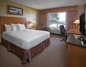 Hotel Bonnyville Neighbourhood Inn