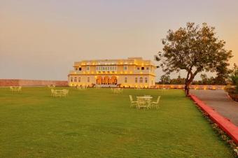 Hotel Pratap Niwas - A Heritage Resort
