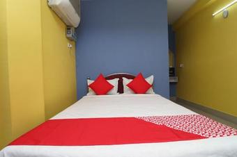 Hotel Oyo 16496 Trinayani Atithi Niwas