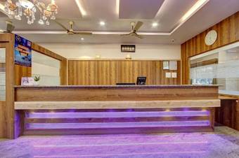Hotel Ambika International Byndoor