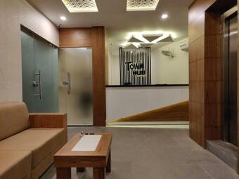 Hotel Town Hub
