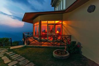 Hotel Banjara Orchards And Retreat: Thanedhar