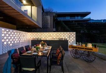 Villa Saffronstays Cassiopeia, Khandala