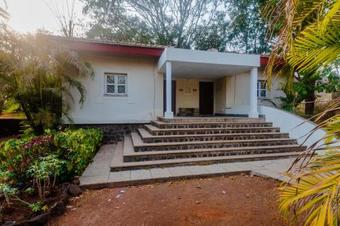 Hotel Modi's Resort Karjat