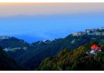 Hotel Wonderful Stay At The Mall Road