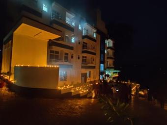 Hotel Munnar Summer Castle
