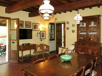 Locazione Turistica Casa Carandello (mnt310)