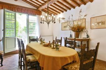 Argiano Villa Sleeps 10 Air Con Wifi