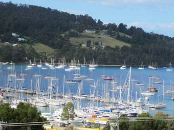 Bed & Breakfast The Cove Kettering