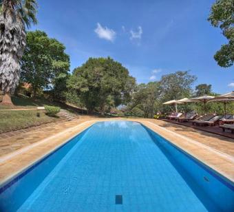 Hotel The Aberdare Country Club