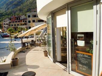 Lavender Bay Apartment C12