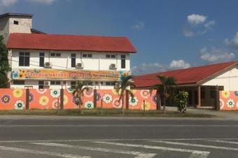 Oyo 90004 Sri Pauh Natural Motel