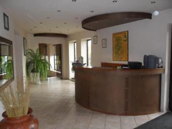 Green Hotel