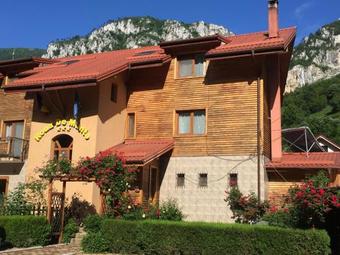 Hostal Pension Rouademunte