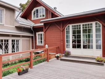 Hostal Gostevaya Usadba Plyos