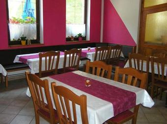 Bed & Breakfast Okrep?evalnica Kurn'k