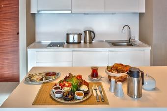 Apartamento �zay Suites