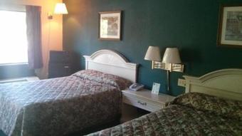 Motel Quality Quarters Inn