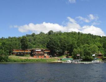 Walleye Lodge
