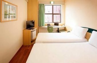 Hotel Ibis Maring�