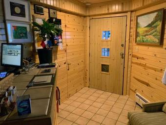 Wisconsin Aire Motel