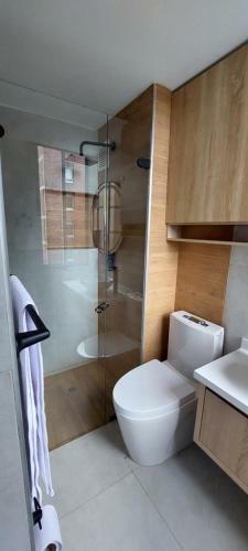 Hostal ???-??? "????"