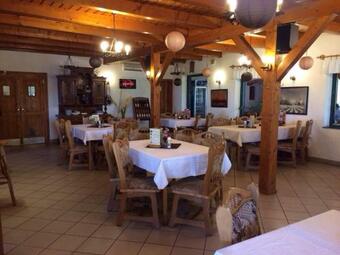 Bed & Breakfast Kant�r Fogad� �s �tterem