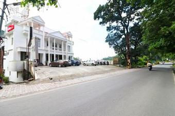 Capital O 3600 Hotel Royal Windsor