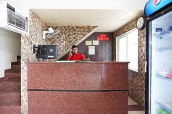 Hotel Oyo 19566 Shree Vaibhav Laawns