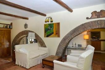 Marta Villa Sleeps 12 Pool Wifi