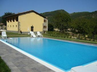 Marradi Apartment Sleeps 4 Pool Wifi