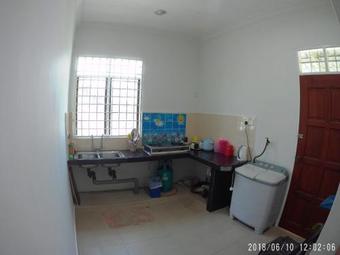 Hostal Fbs Guesthouse Dungun