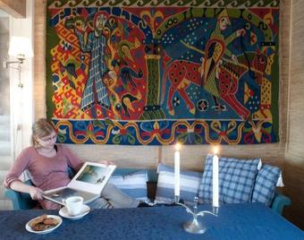 Hostal Kongsfjord Gjestehus Hilmar Olsen Hus